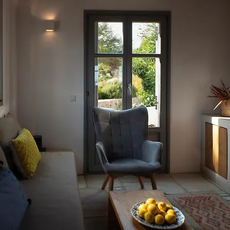 Seafront Stoa In Dryos דריוס