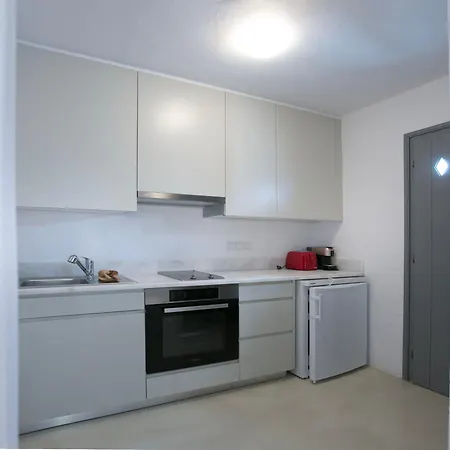 Seafront Stoa In Dryos דריוס