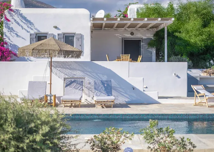 Seafront Stoa In Dryos *